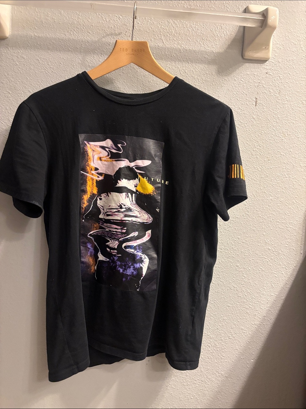 SHEIN Black Short Sleeve Tee with Abstract Multicolor Print